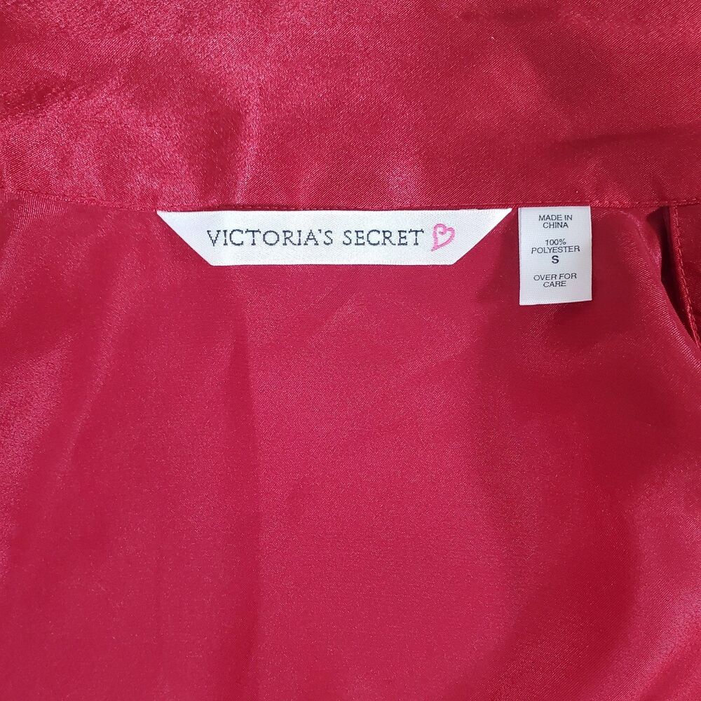 VTG Victoria's Secret Size Small Red Satin Sleep Shirt Night Gown Short Sleeve - Picture 5 of 9